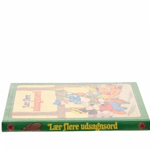 Lær flere udsagnsord (Bog)