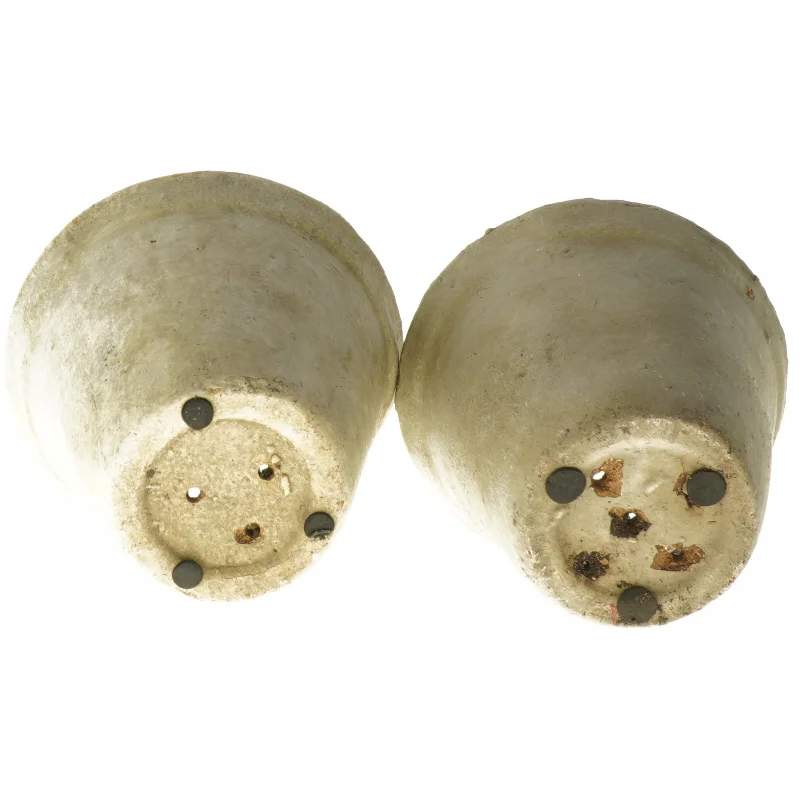 To små urtepotter (str. 15x12 cm)