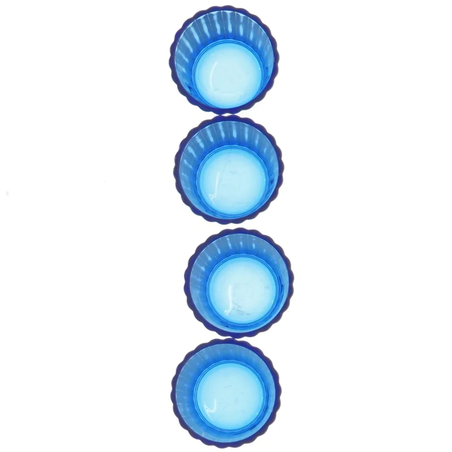 4 fyrfadsstager  (str. 6x6 cm)