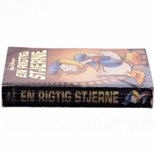 En Rigtig Stjerne af Walt Disney (Bog)