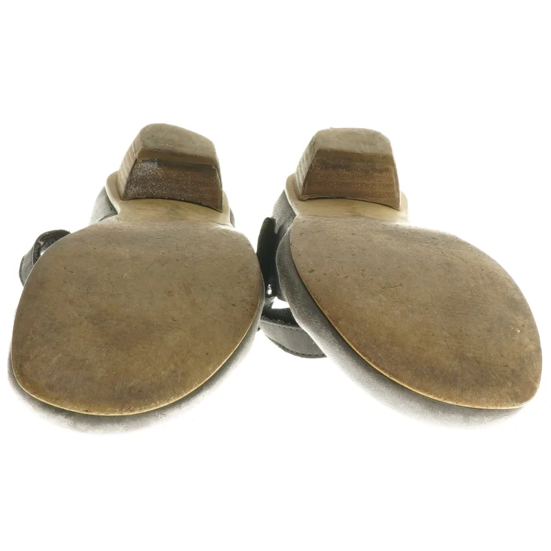 Sko med spænde fra Angulus (str. 38,5 )