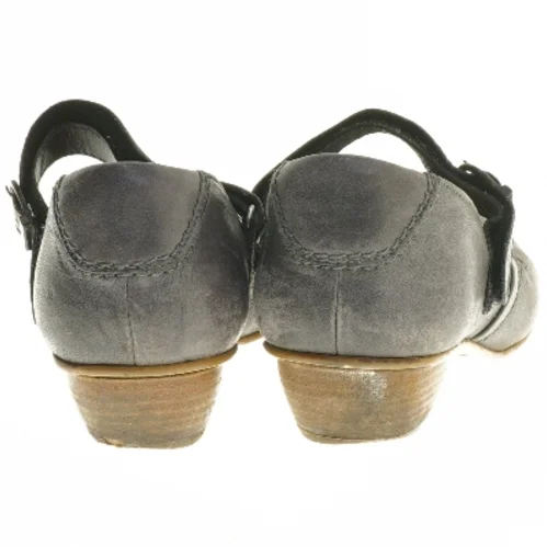 Sko med spænde fra Angulus (str. 38,5 )