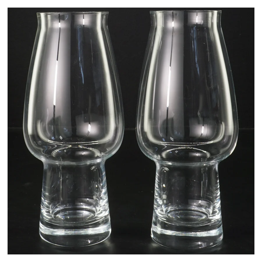 Smukke Ølglas sæt 2 stk. (str. 2 stk Ø 6 cm længde 19,5 cm)