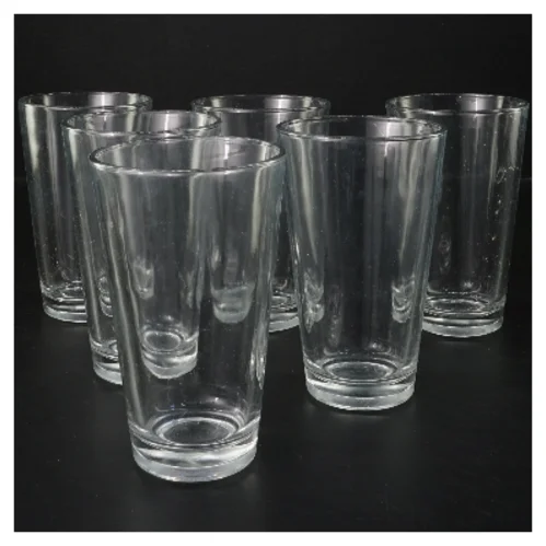 Sæt med 6 drikkeglas (str. 6 stk Ø 8 cm længde 13 cm)