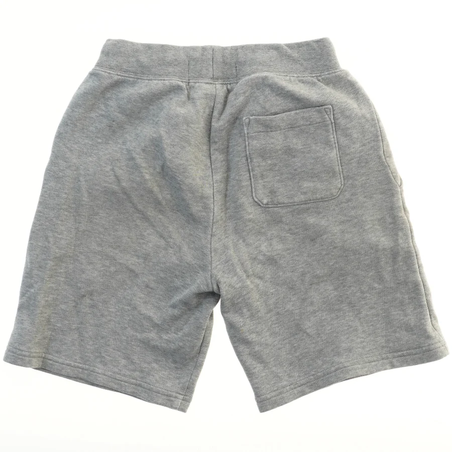 Grå shorts fra Ralph Lauren (str. 128)
