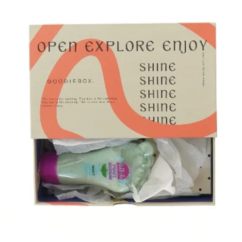 Goodiebox med fodplejeprodukter fra Goodiebox (str. 24x14,5 cm)