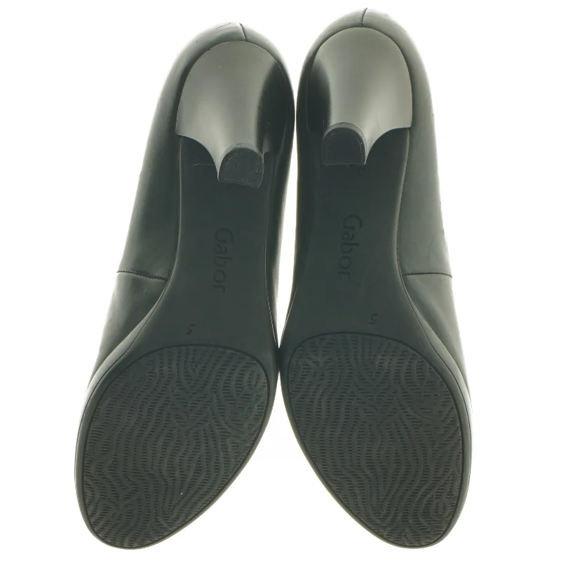 Sort højhælet sko fra Gabor (str. 38 )