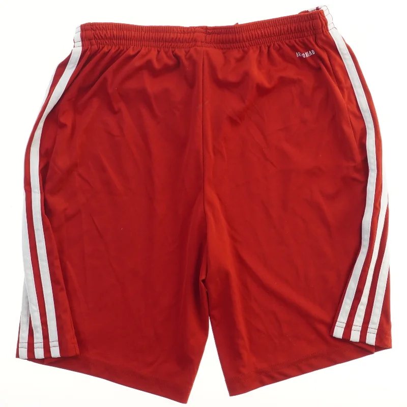 Røde sportsshorts med striber fra Adidas (str. 170)