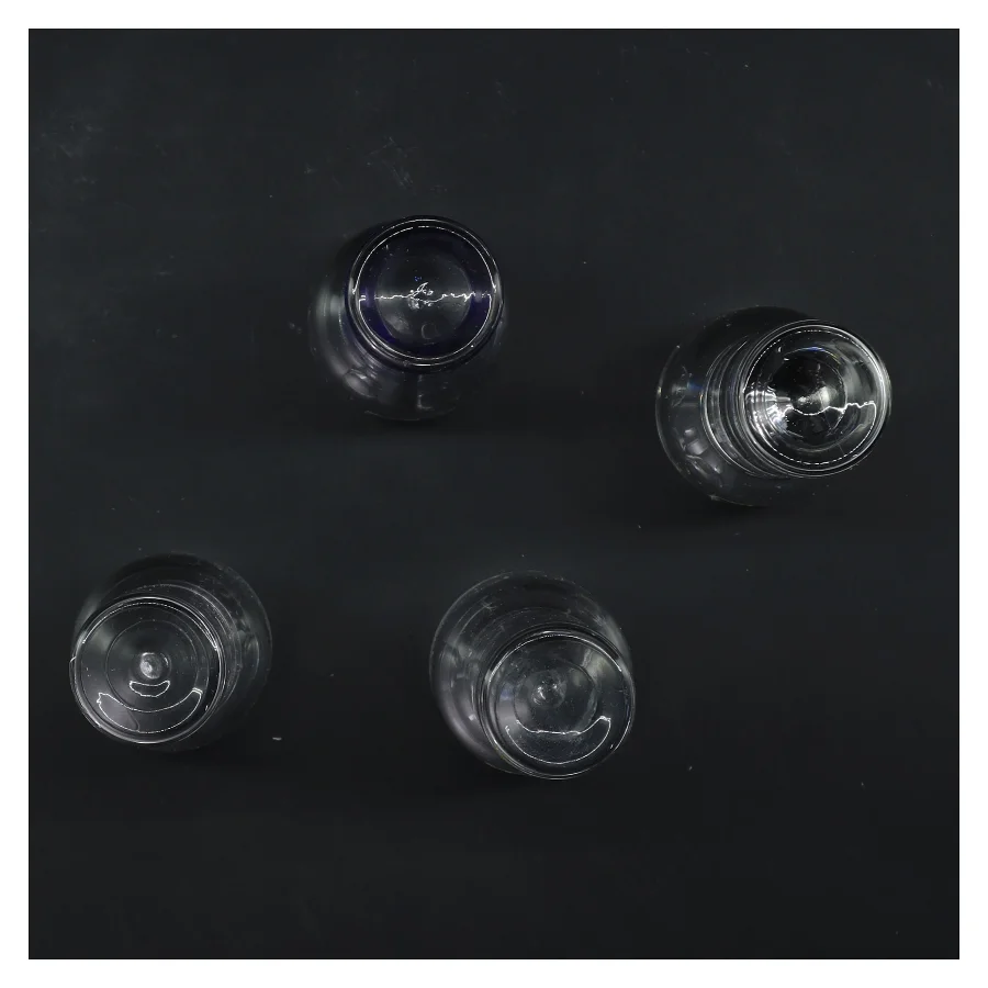 4 Mundblæste  likør/snaps farvede glas fra Sagaform (str. 4 stk Ø 4,5 cm længde 13 cm)