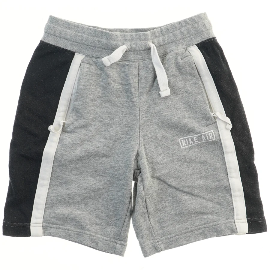Sportsshorts fra Nike (str. M)