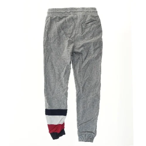 Grå sweatpants fra Tommy Hilfiger (str. 152)