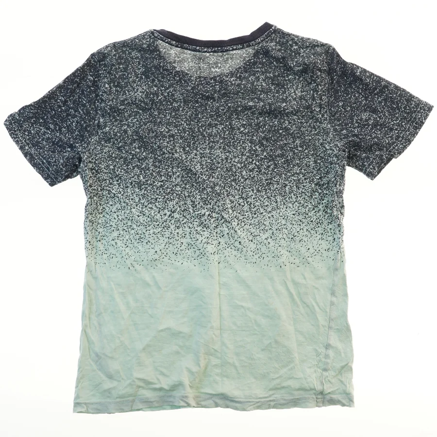 T-shirt med mønster (str.  bryst 43 cm, længde 57 cm)