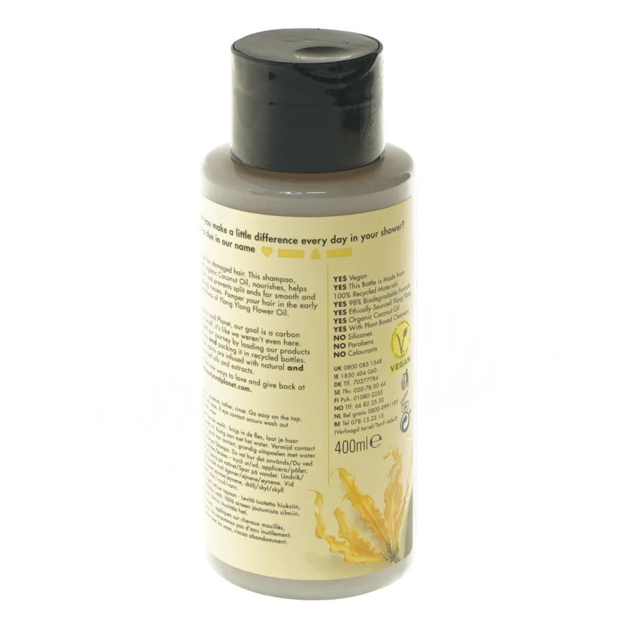 Shampoo med kokosolie og ylang ylang fra Love Beauty and Planet (str. 16,5 cm)