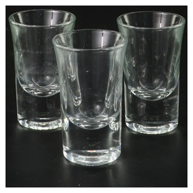 Sæt med tre shotsglas (str. 3 stk Ø 4,5 cm længde 7,5 cm)