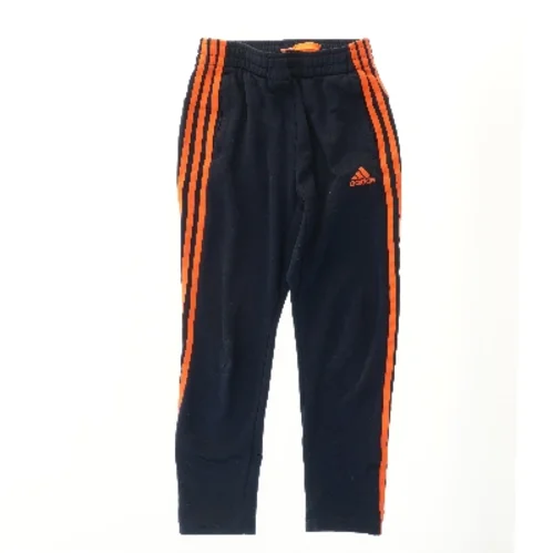 Træningsbukser med orange striber fra Adidas (str. 140)