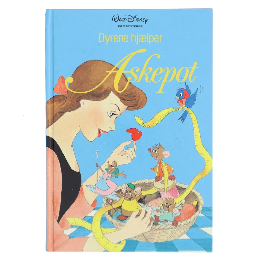 Dyrene hjælper Askepot (Bog)
