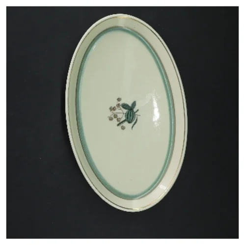 Hjertegræs stel. Ovale porcelænsfade med dekorativt motiv fra Royal Copenhagen (str. 22x13,5x2,5 cm, 3 styk cm)