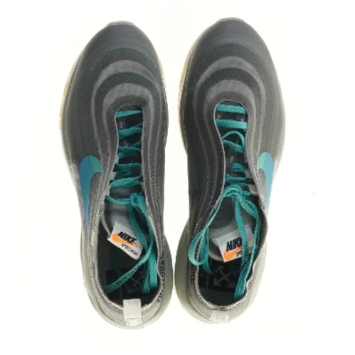 Nike løbesko fra Nike (str. fod 30 cm)