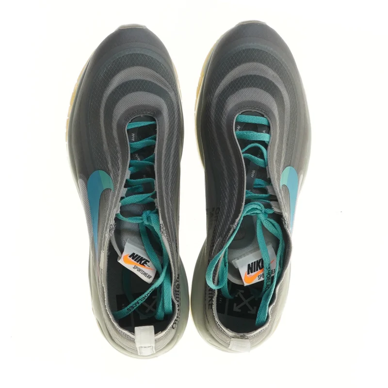 Nike løbesko fra Nike (str. fod 30 cm)