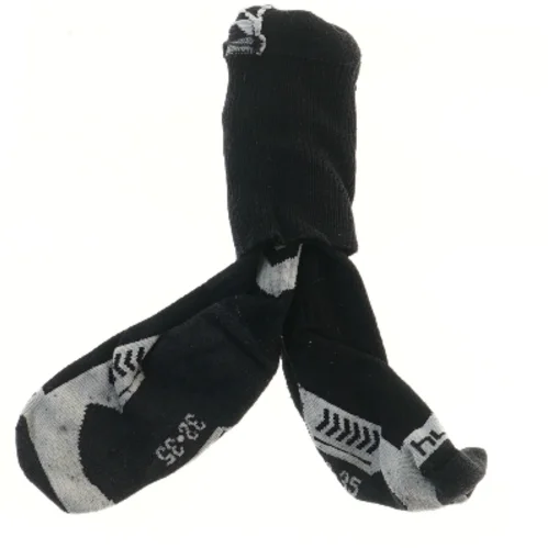 Strømper med mønster fra Hummel (str. 32-35 )