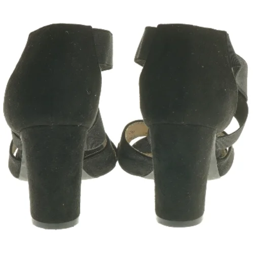 Sorte højhælede sandaler fra B&CO (str. 38 )