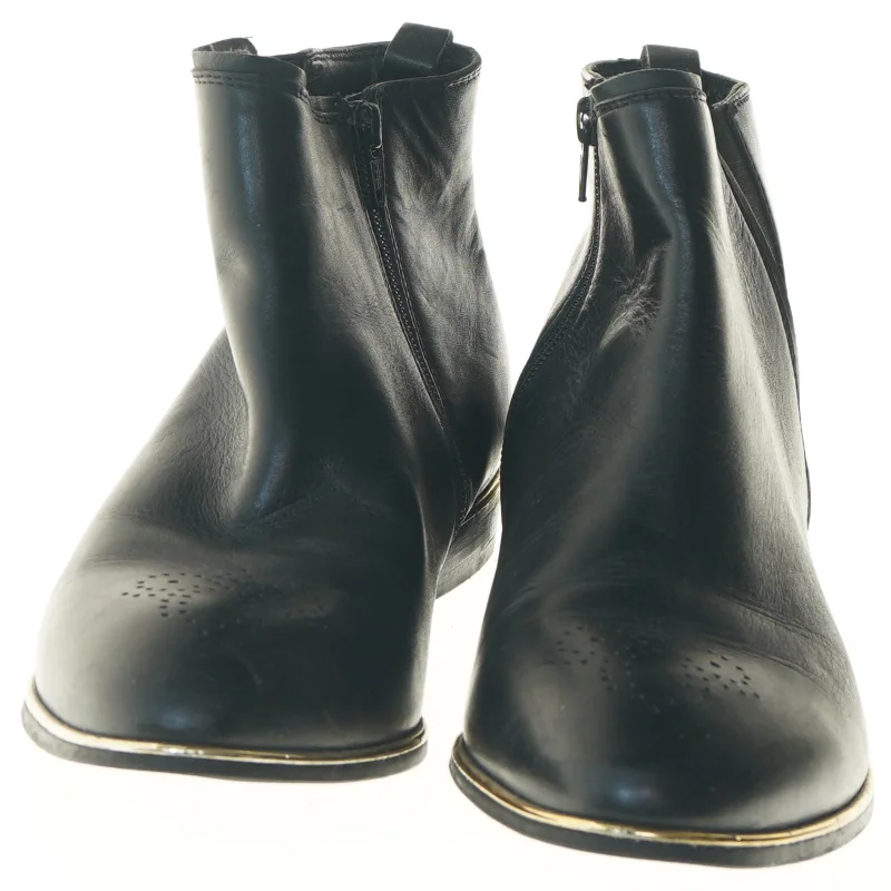 Støvler i størrelse 42 fra Cox (str. 42 )