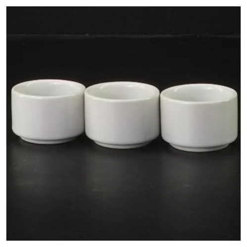 Små hvide porcelænskrukker fra Wessco (str. 5x3,5 cm)