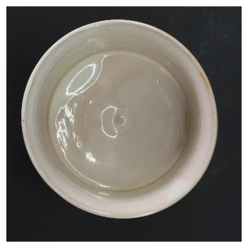 Dekorativ urtepotte med blomsterdesign (str. Ø 13 cm længde 11 cm)