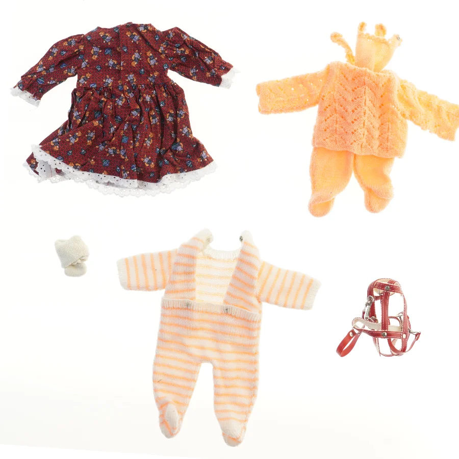 Dukkeklæder sæt (str. 33 cm)