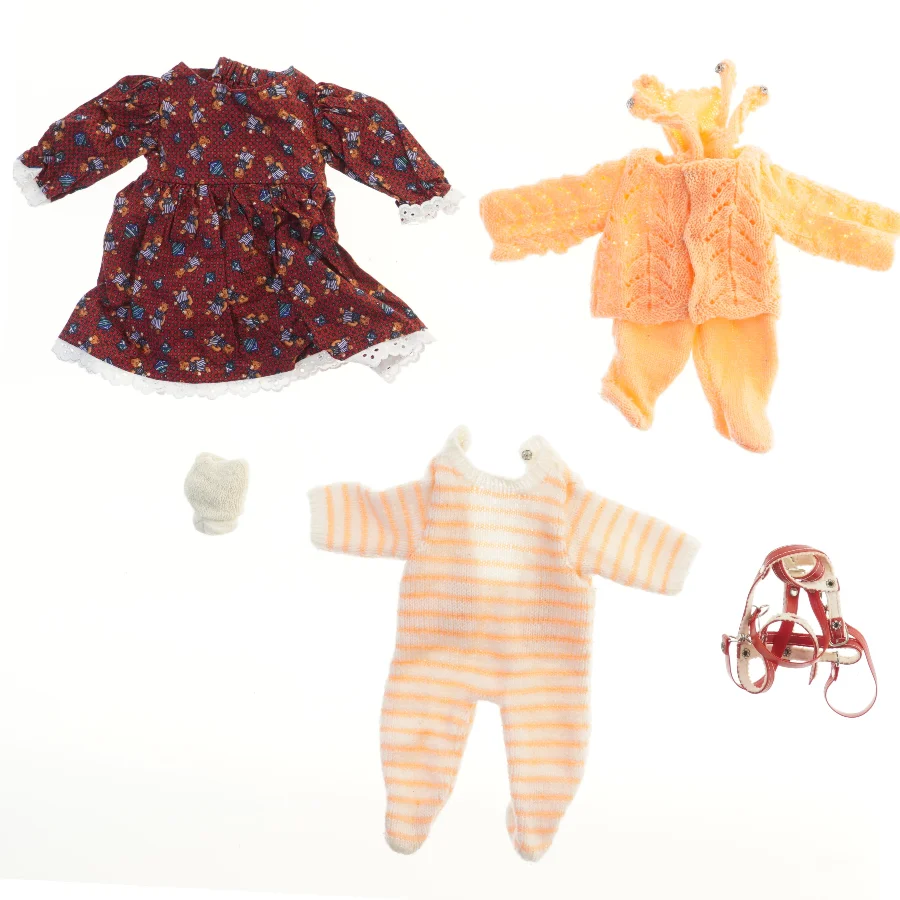 Dukkeklæder sæt (str. 33 cm)