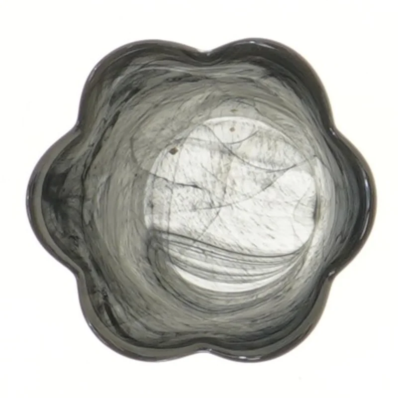 Lille glasvase/lysestage med bølget kant (str. Ø 8 cm længde 8 cm)