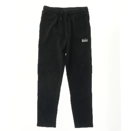 Sort sweatpants fra Hummel (str. 152)
