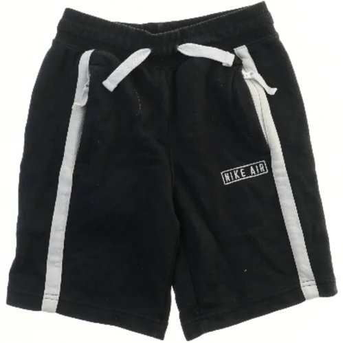 Nike Air Shorts fra Nike (str. M)
