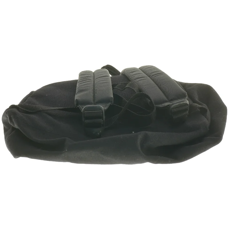 Sort rygsæk fra Eastpak (str. 49x37 cm)