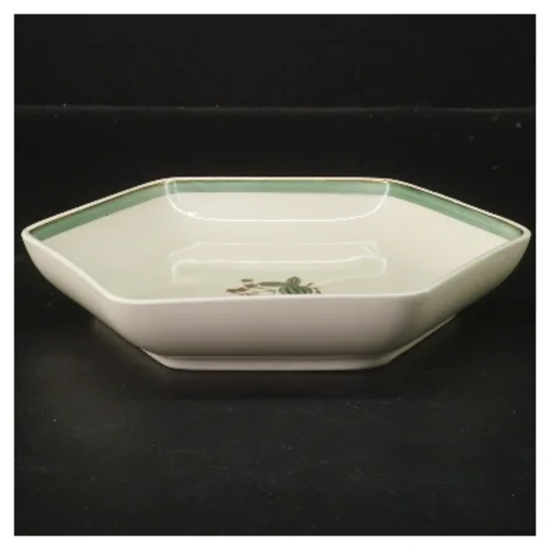 Hjertegræs stel. Hexagonalt porcelænsfad med blomsterdekoration fra Royal Copenhagen (str. 19x4 cm)