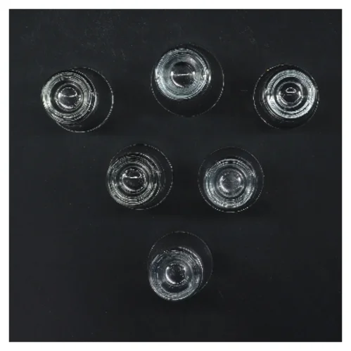 Sæt af seks shotsglas (str. 6 stk Ø 4,5. & 5 cm længde 7 & 9 cm)