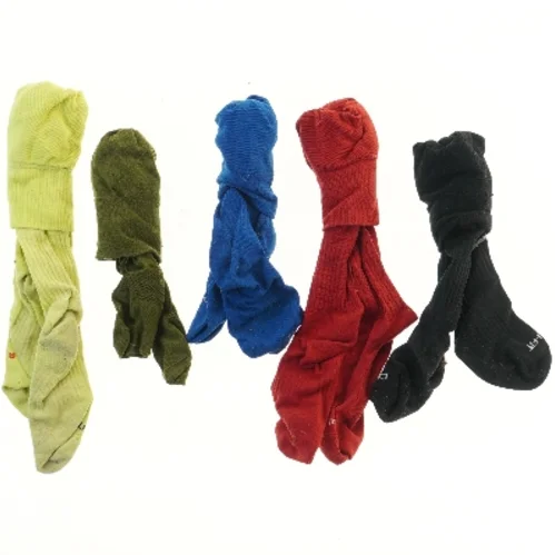 Fem par sokker fra Nike (str. ca. 50 cm)