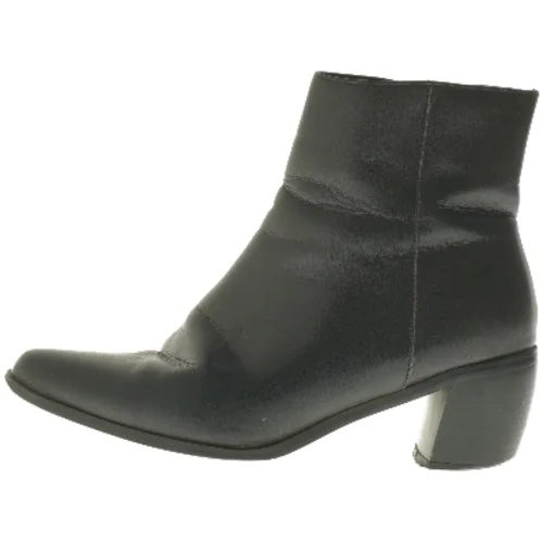 Sort støvle med hæl fra VRS (str. 41 )