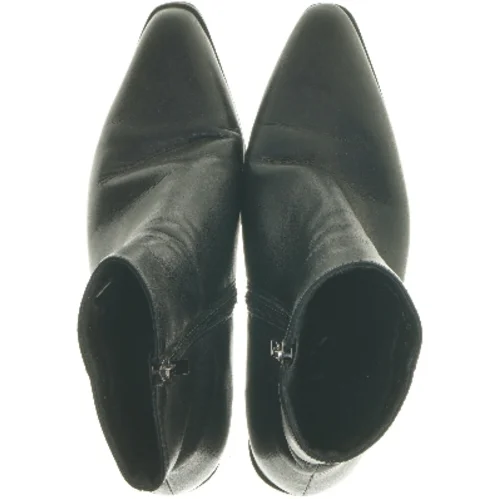 Sort støvle med hæl fra VRS (str. 41 )