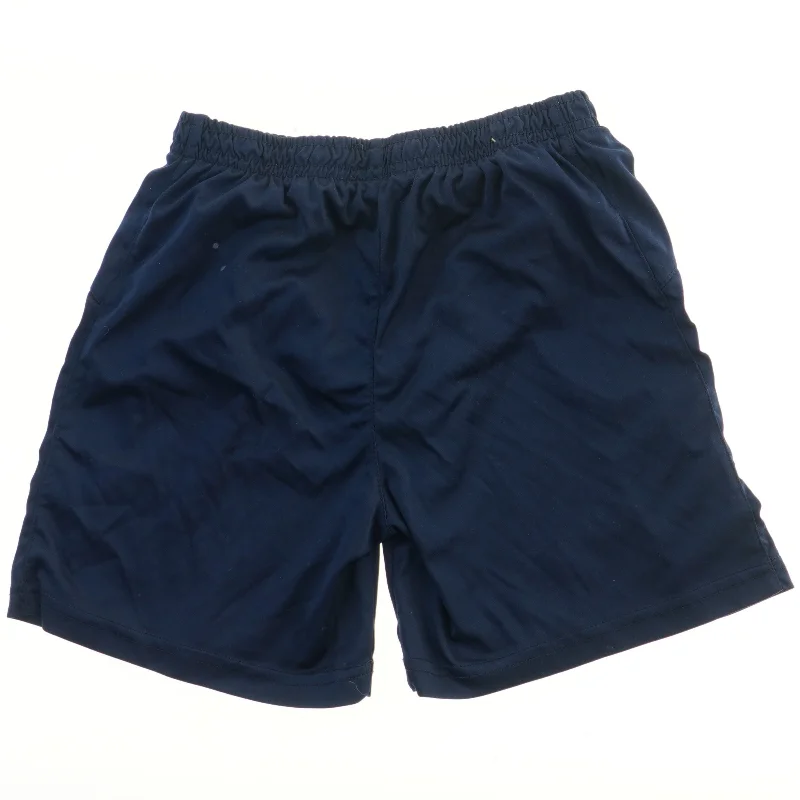Sports shorts fra Select (str. 140)