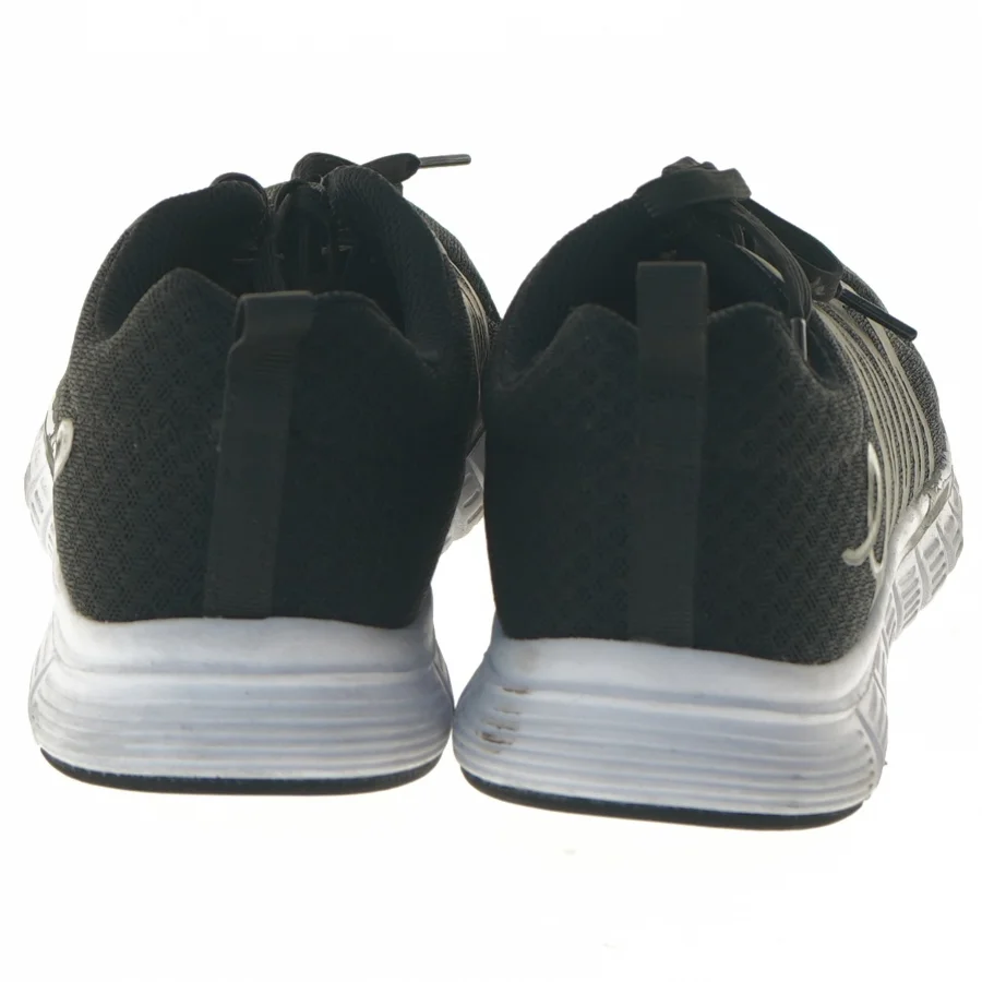 Sort løbesko fra Energetics (str. 39 )