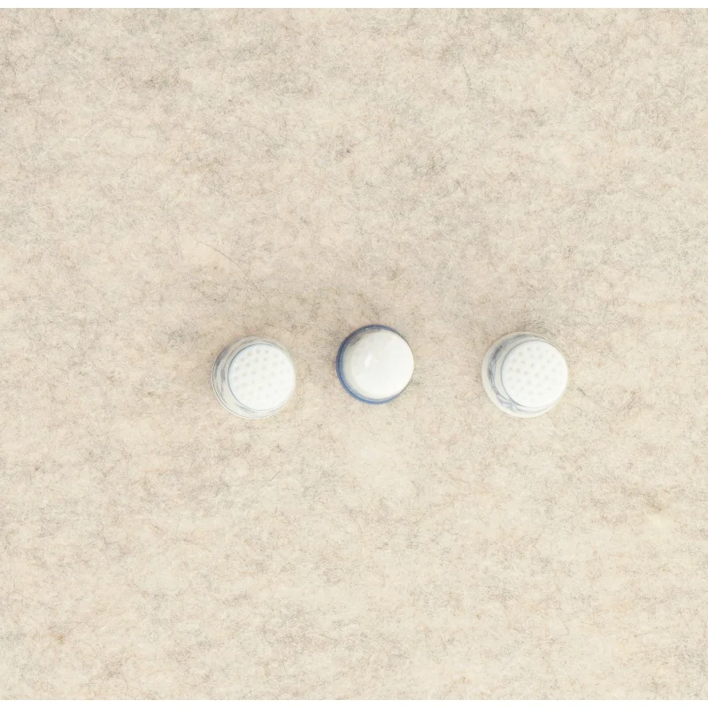 Fingerbøl musselmalet m.m. (str. 2 x 2 cm)