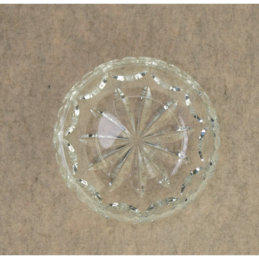 Skål i krystal (str. 19 gang 19 cm)