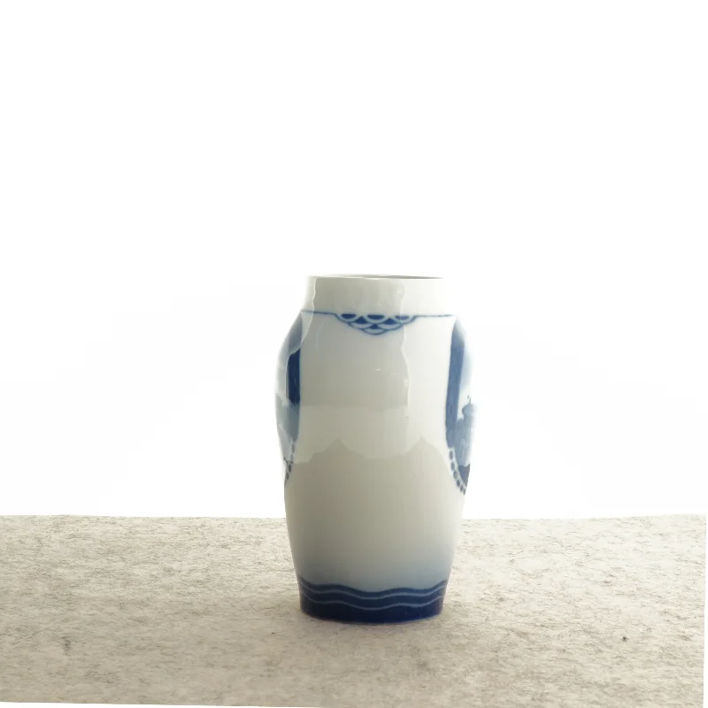 Vase fra Royal Copenhagen (str. 14 x 8 cm)