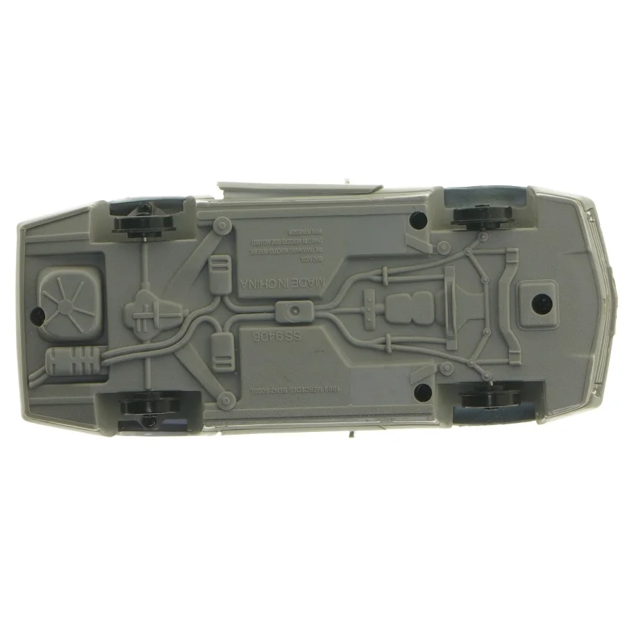 Modelbil metal Mercedes-Benz (str. 18,5x7,5 cm)