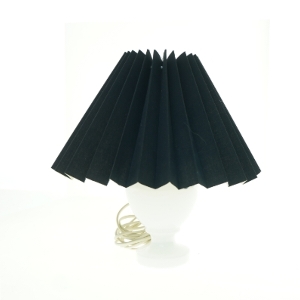 Bordlampe fra Holmegaard (str. 29 x 12 lampeskærm, 34 x 21 cm)