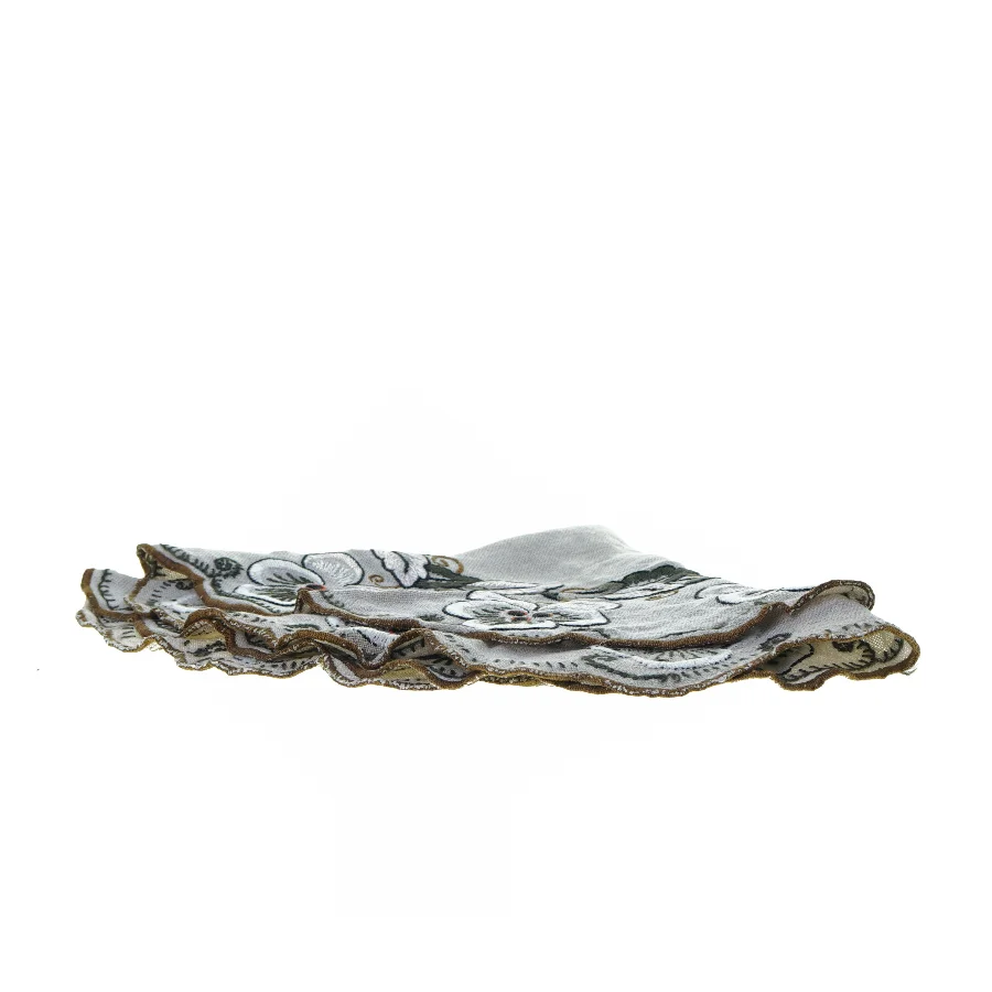 Dug med broderi (str. 70 cm)