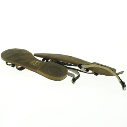 Flettede sandaler fra Florali (str. 38 )