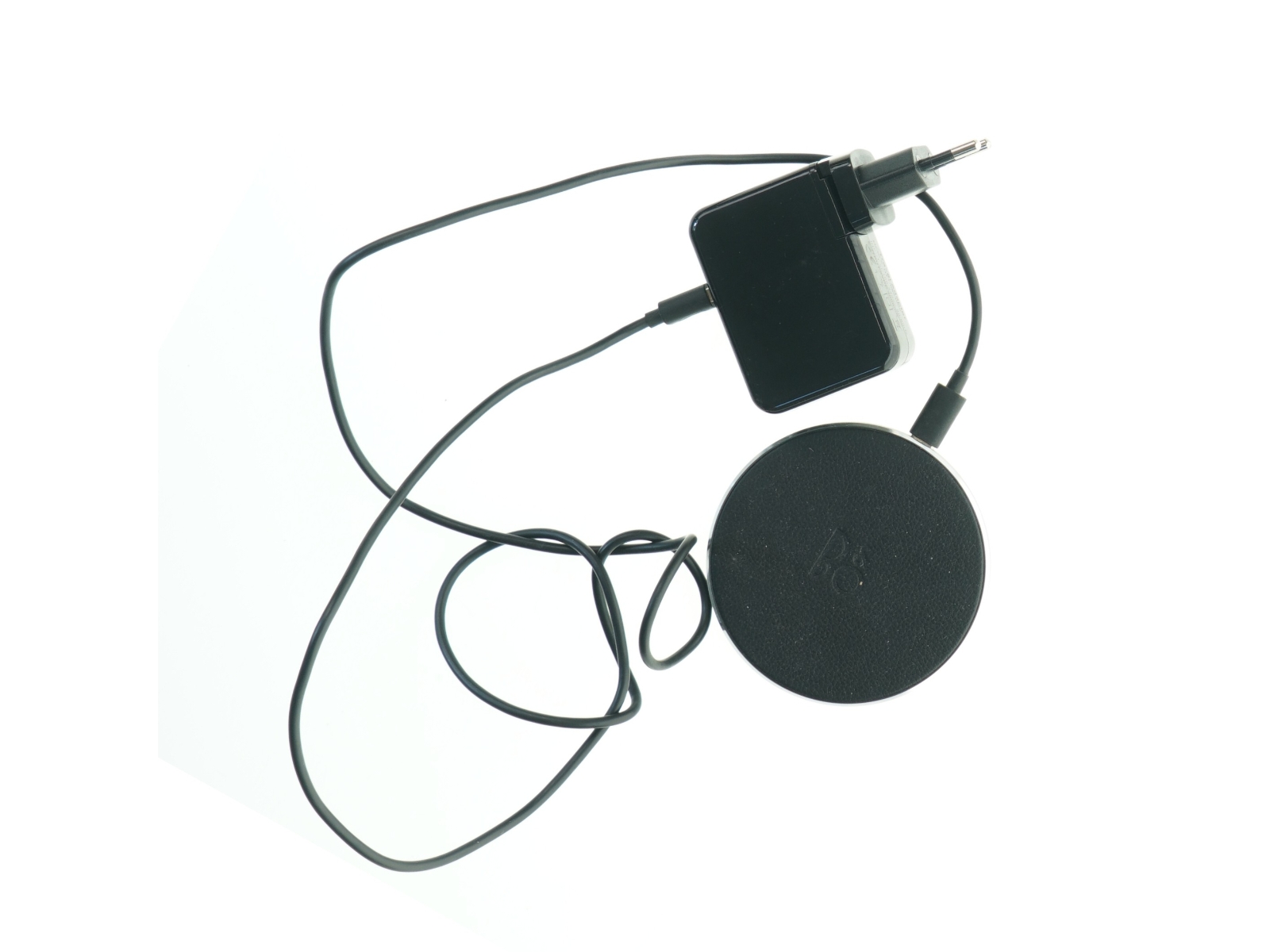 Bang & Olufsen Beoplay Charging Pad fra B&O (str. Ø 9 cm)