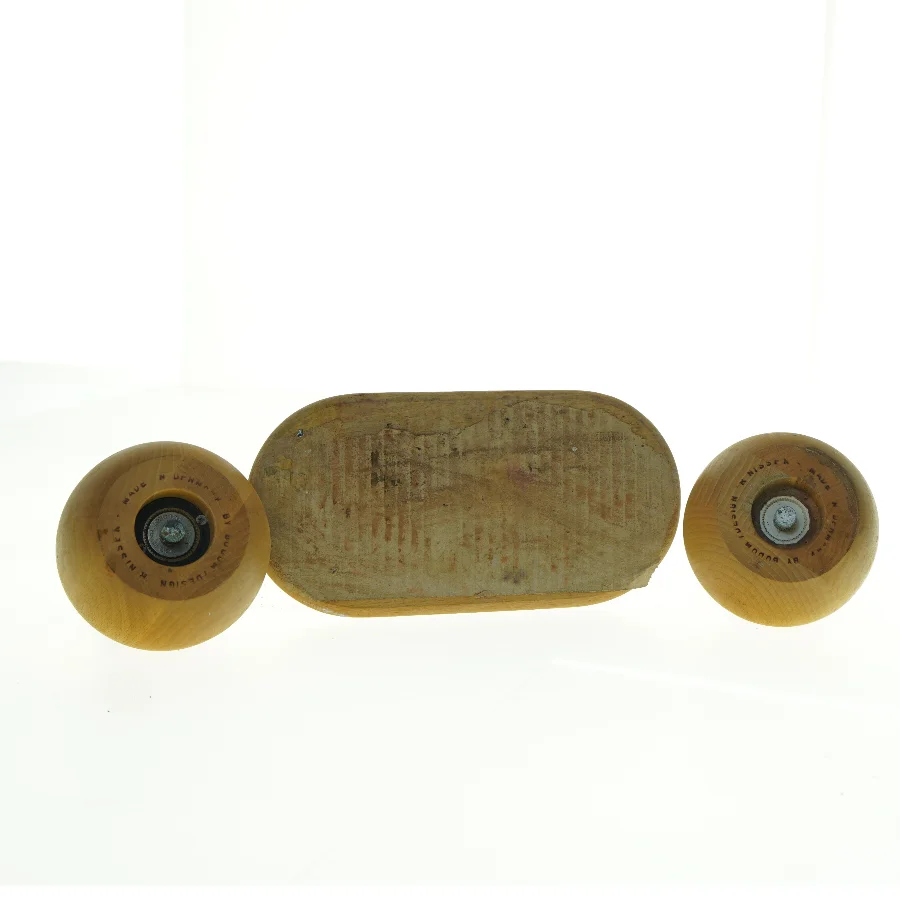 Sal- og pebersæt i træ fra Bodum (str. 22 x, 11 x 16 cm)